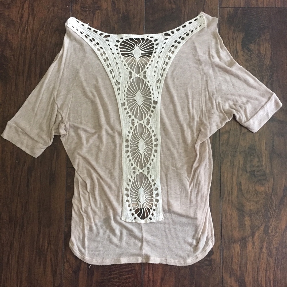 . Crochet back tee! - Picture 2 of 2